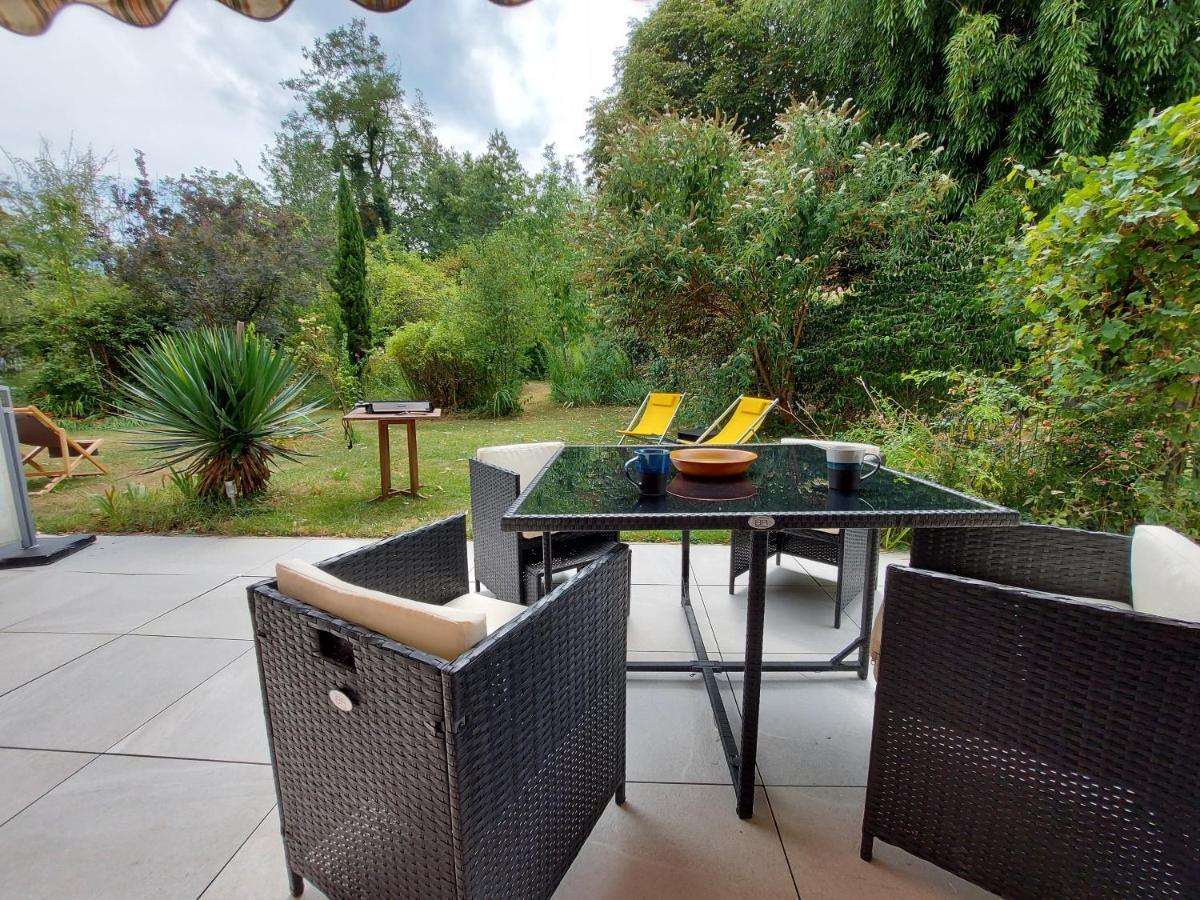 Centre St Jorioz : Charmant Et Spacieux Studio Avec Terrasse Et Jardin Privatif Saint-Jorioz Bagian luar foto