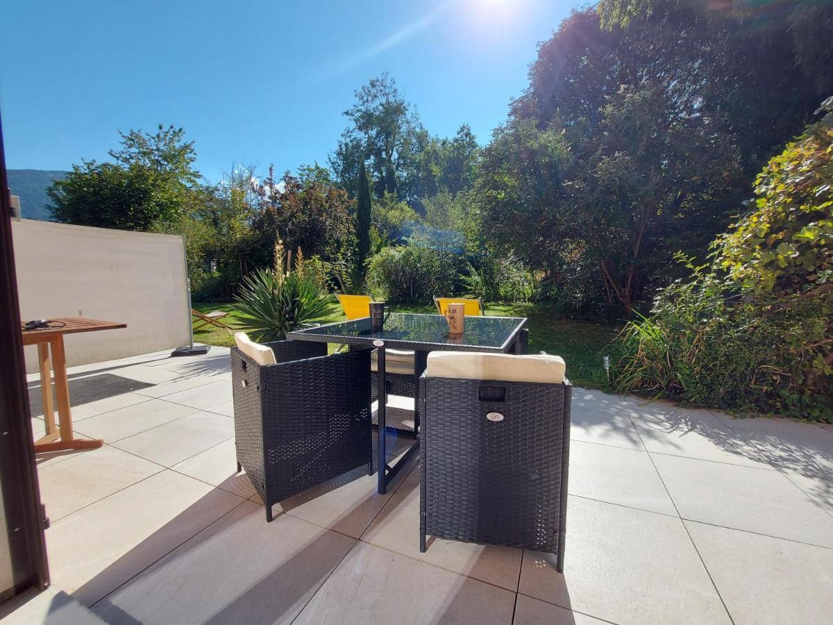 Centre St Jorioz : Charmant Et Spacieux Studio Avec Terrasse Et Jardin Privatif Saint-Jorioz Bagian luar foto